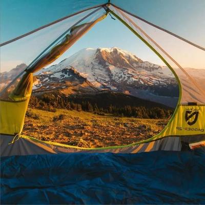 户外摄影指南 如何巧妙拍摄露营帐篷与折叠桌椅